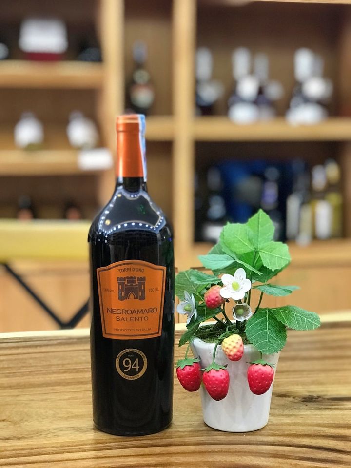 Rượu Vang TORRI D'ORO Negroamaro