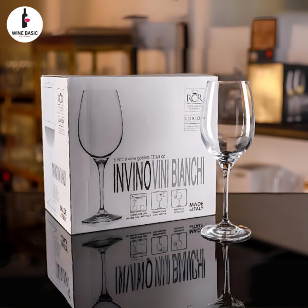 Ly Vang Invino Vini Bianchi